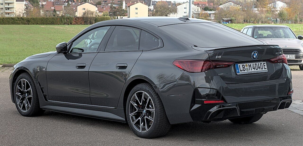 BMW i4, exterieur