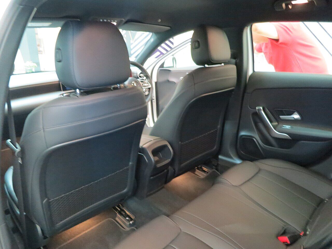 Mercedes-Benz A-Klasse hatchback, exterieur