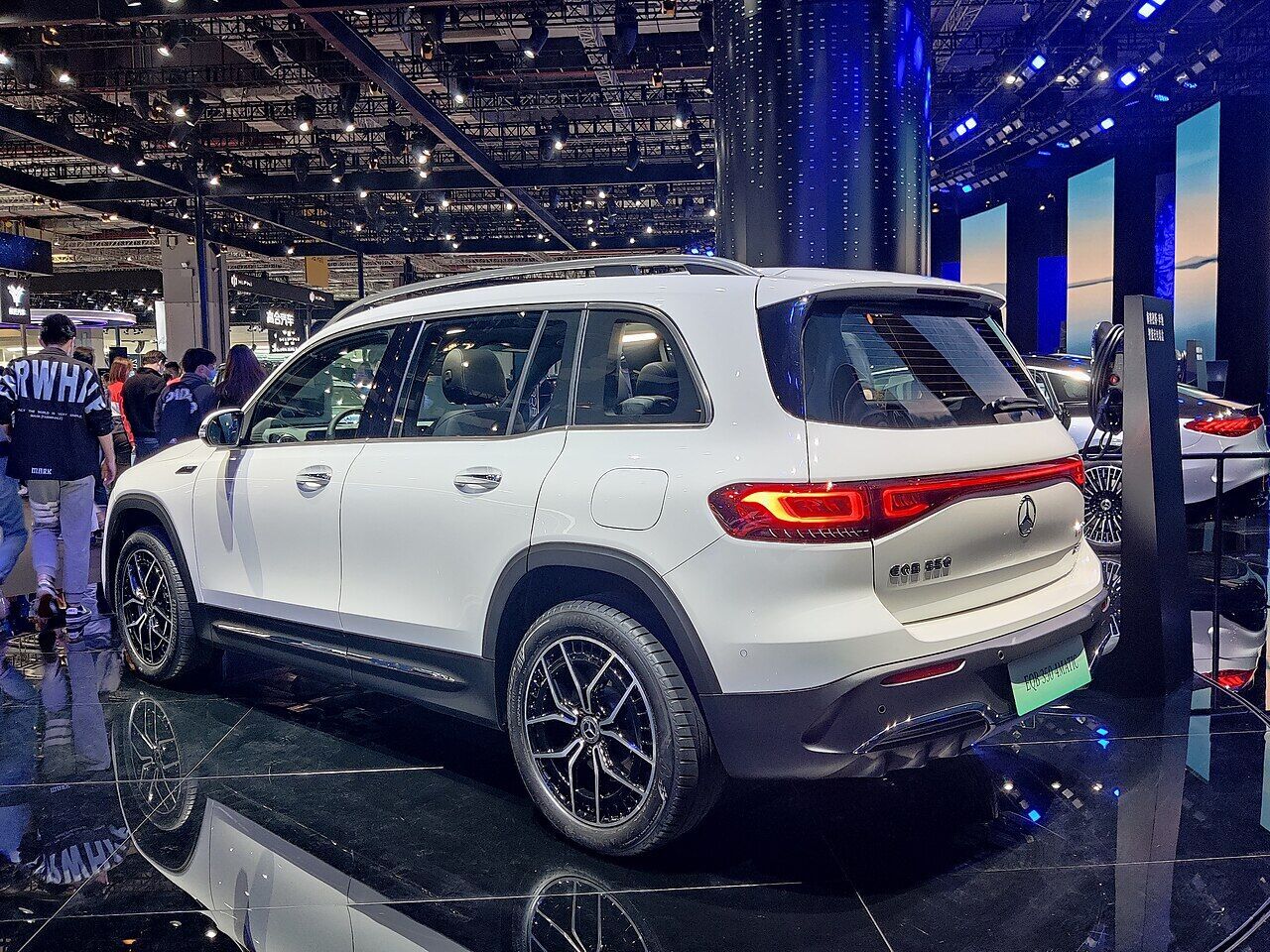 Mercedes-Benz EQB, exterieur