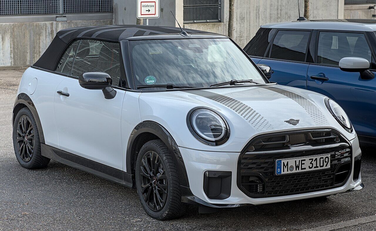 MINI Cabrio, exterior