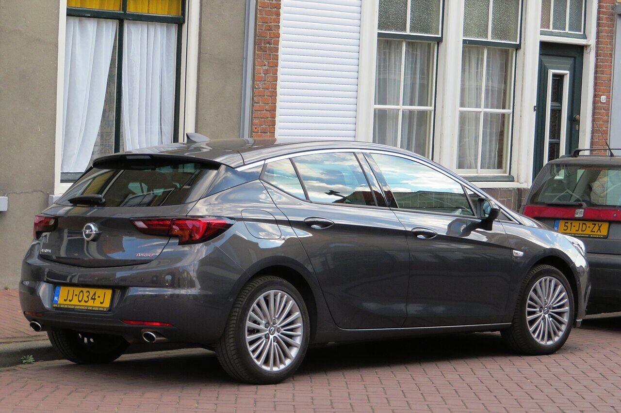 Opel Astra K (2016), exterieur