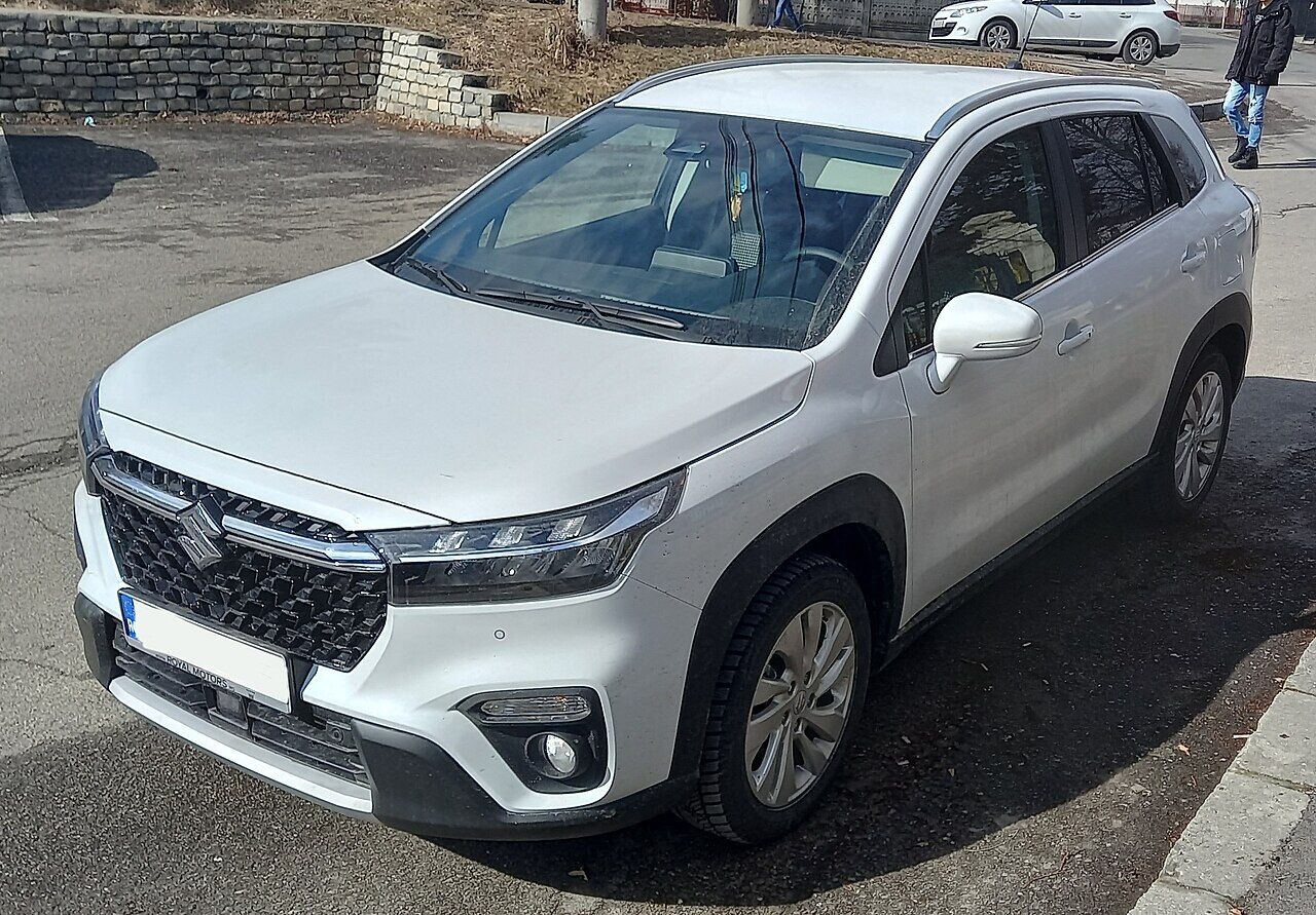 Suzuki S-Cross, exterior